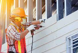 Affordable siding repair and maintenance services in Moultrie, GA